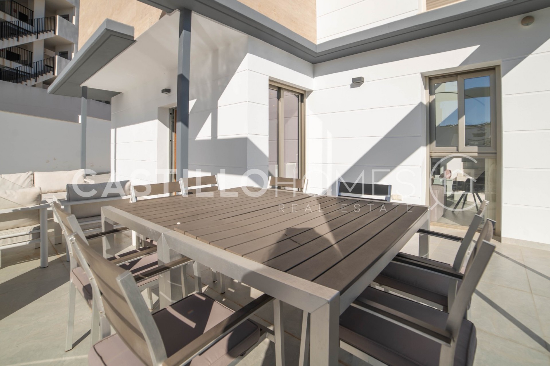 Revente - Villa -
Orihuela Costa - Las Filipinas