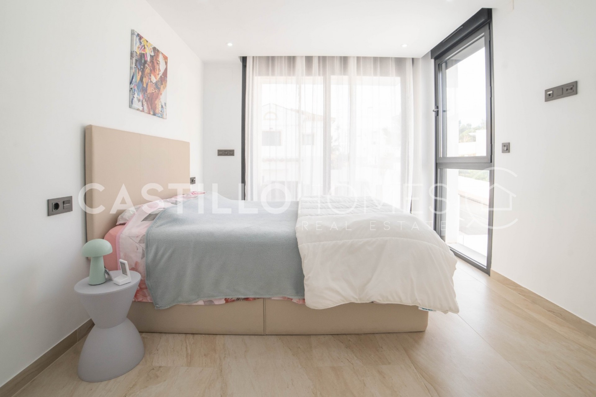 Revente - Villa -
Orihuela Costa - Las Filipinas