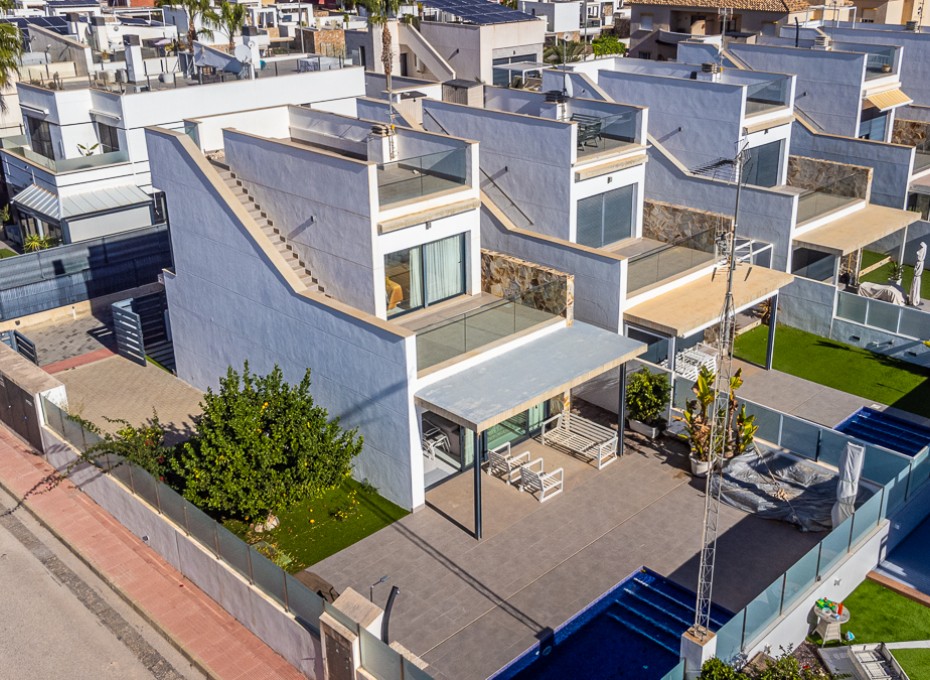 Revente - Villa -
Orihuela Costa - Lomas De Cabo Roig