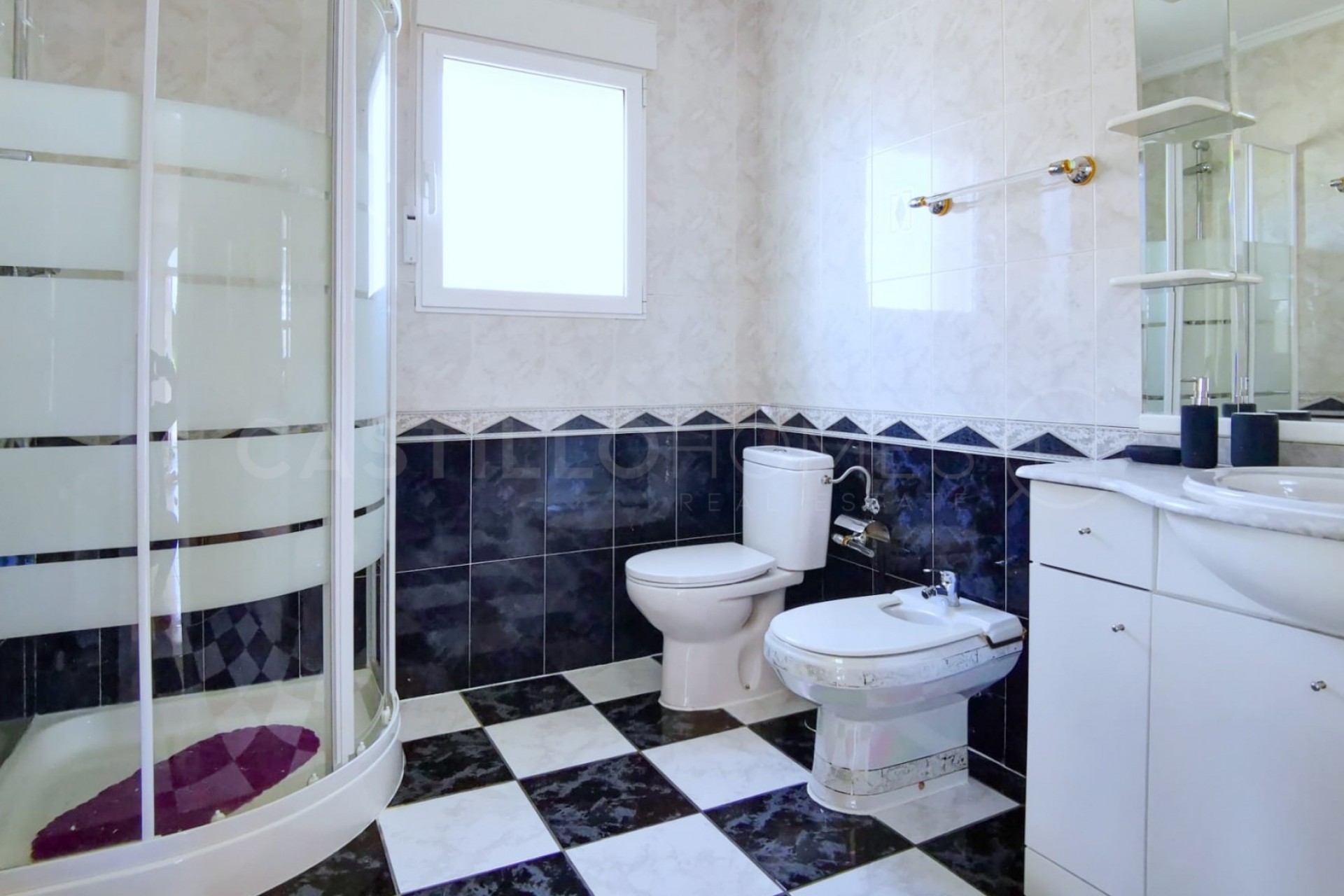 Revente - Villa -
Orihuela Costa - Los Altos