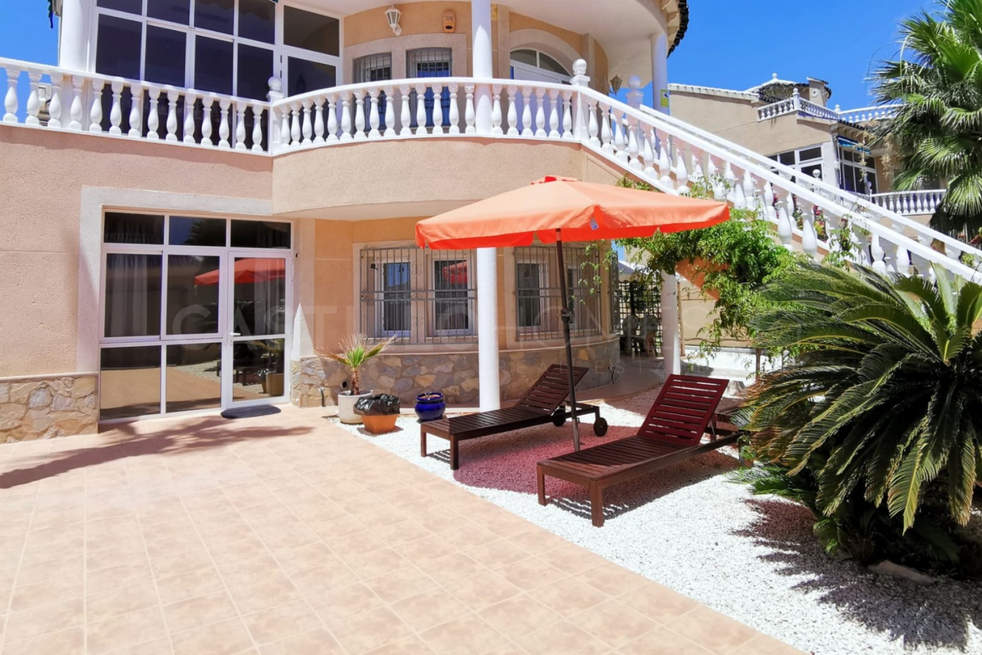 Revente - Villa -
Orihuela Costa - Los Altos