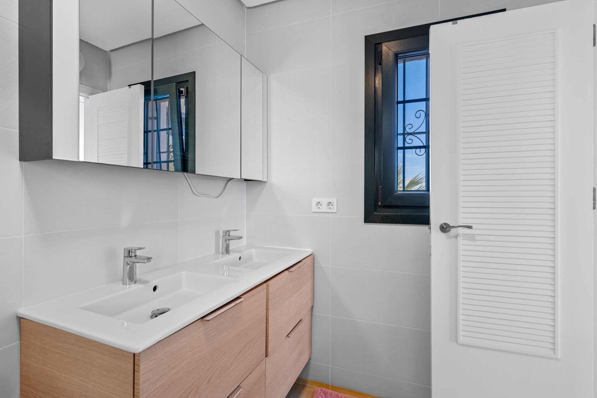 Revente - Villa * -
Orihuela Costa* - Los Dolses*