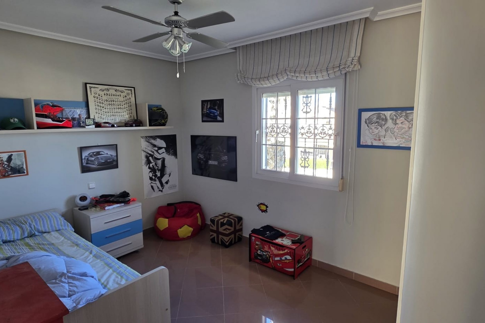 Revente - Villa -
Orihuela Costa - Los Dolses
