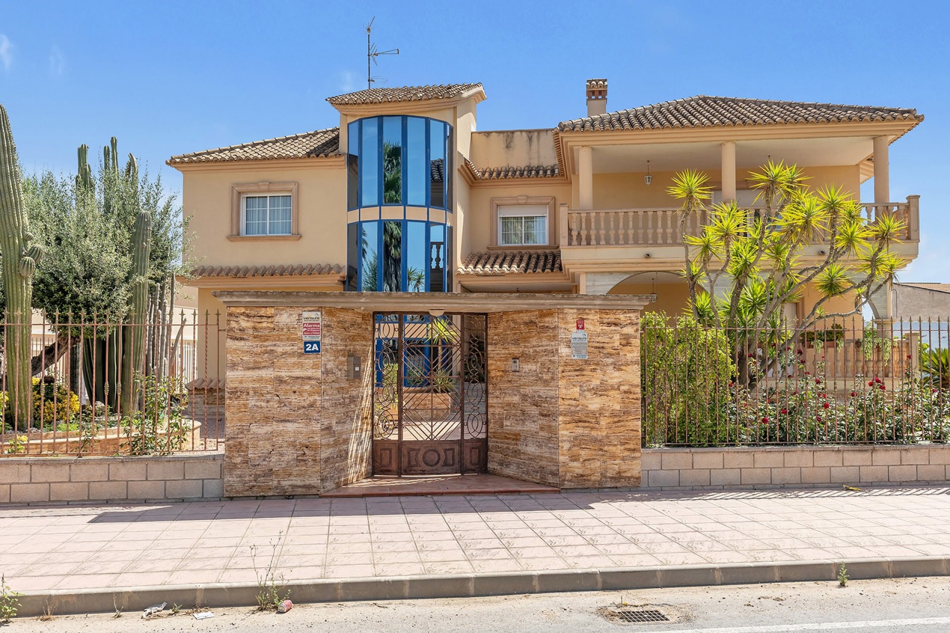 Revente - Villa -
Orihuela Costa - Orihuela