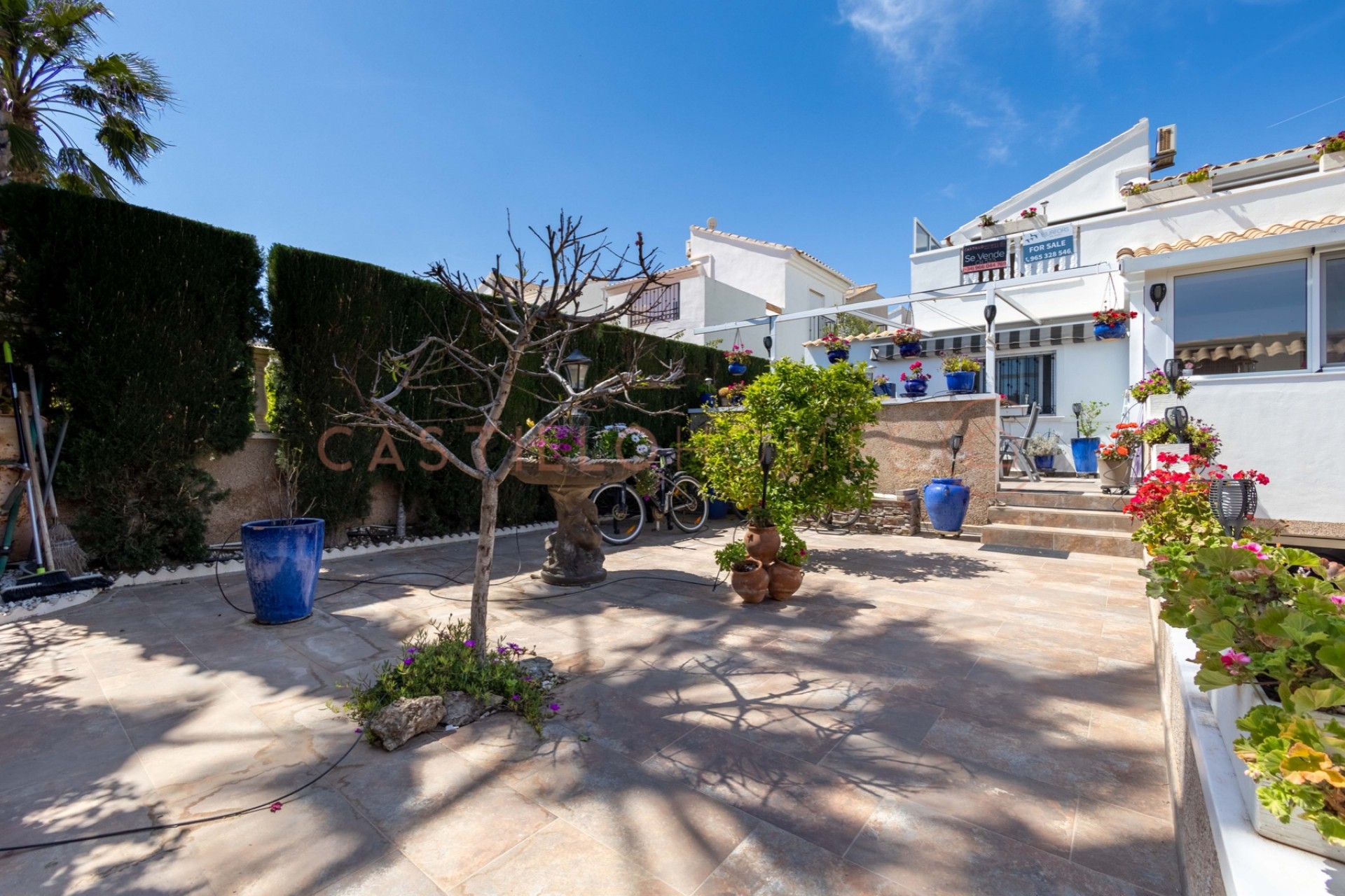 Revente - Villa -
Orihuela Costa - Punta Prima