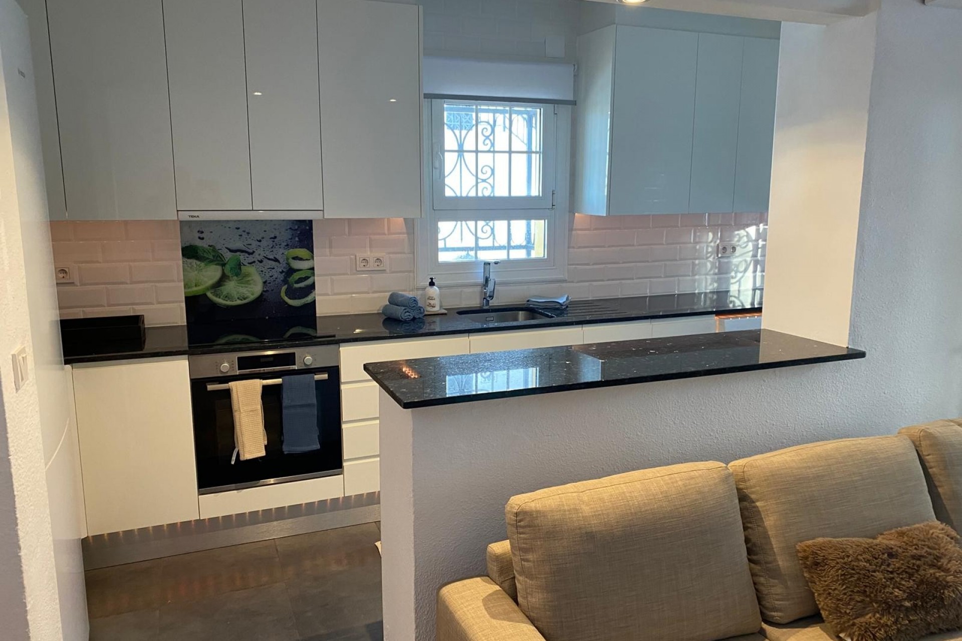 Revente - Villa -
Orihuela Costa - Villamartín