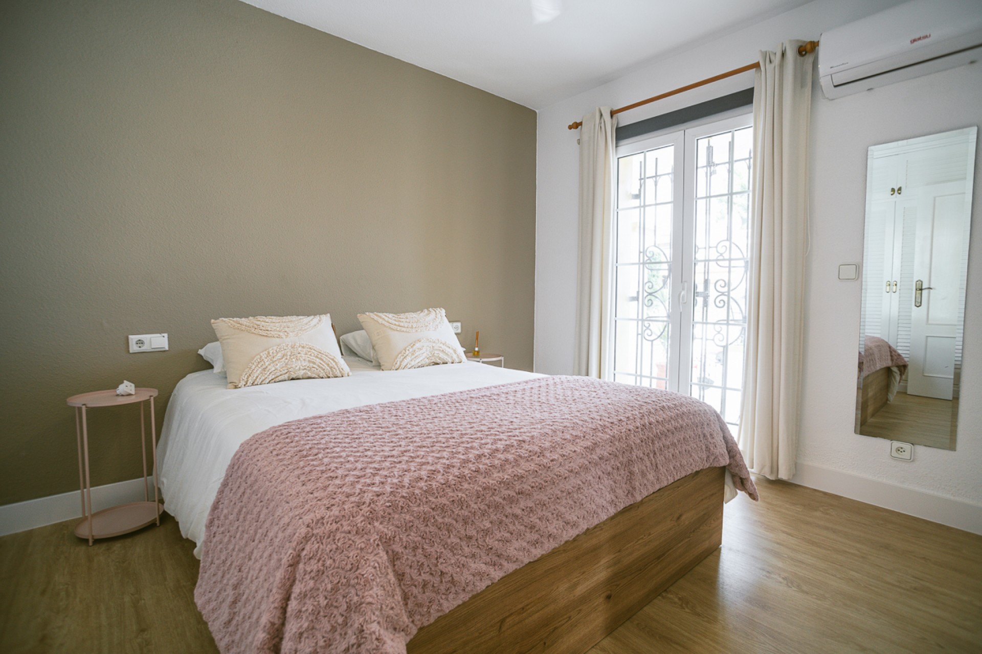 Revente - Villa -
Orihuela Costa - Villamartín