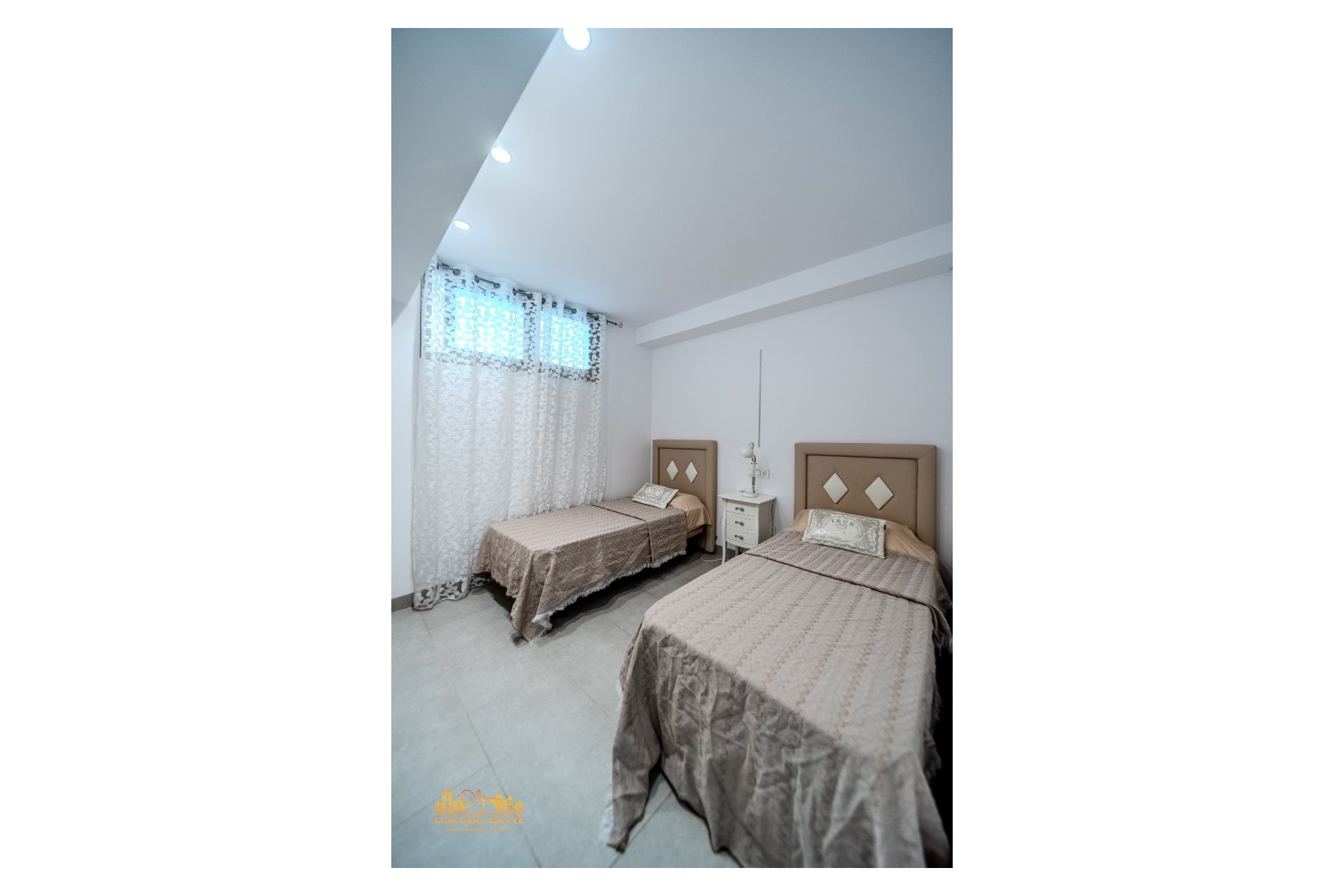 Revente - Villa -
Orihuela Costa - Villamartín