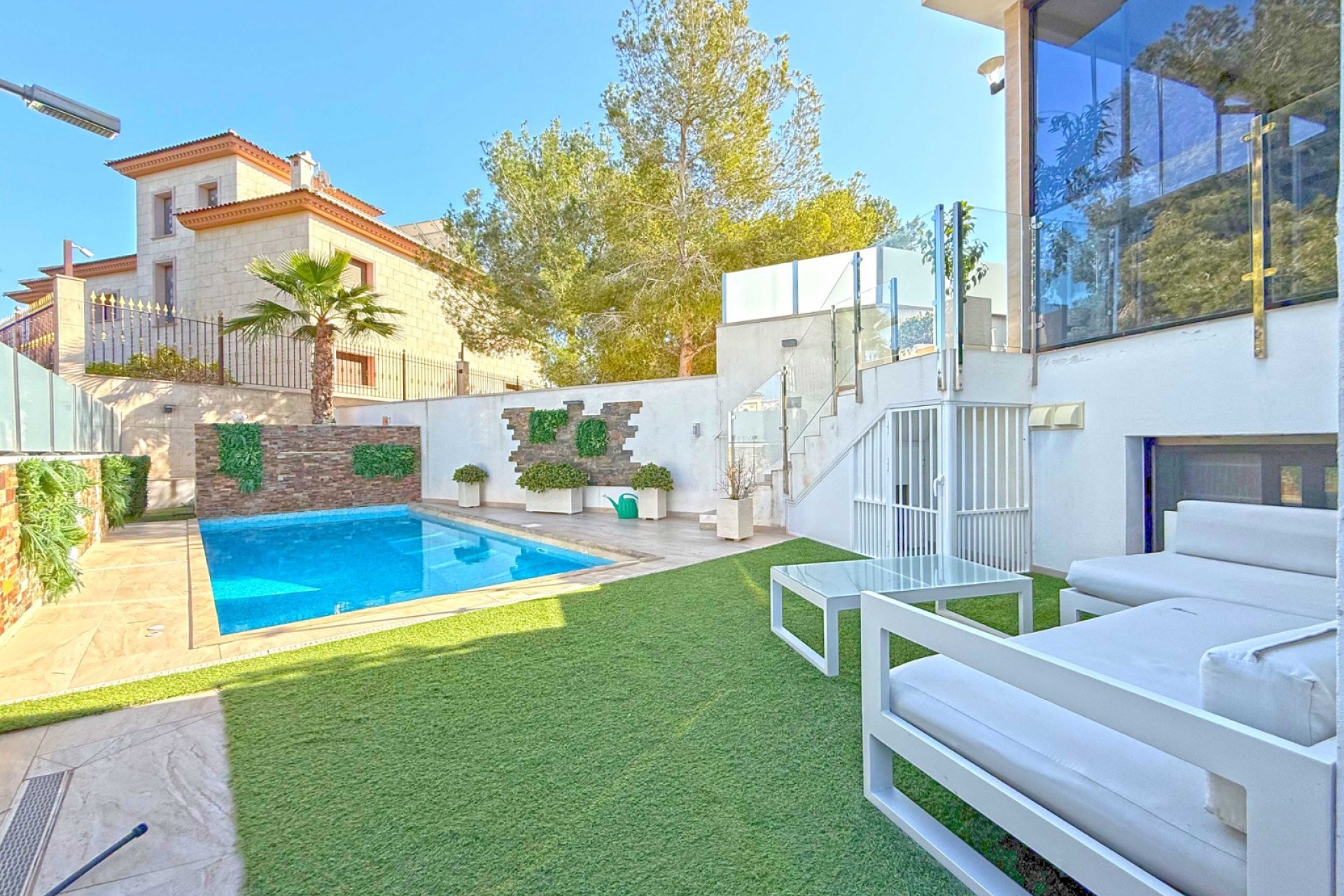 Revente - Villa -
Orihuela Costa - Villamartín