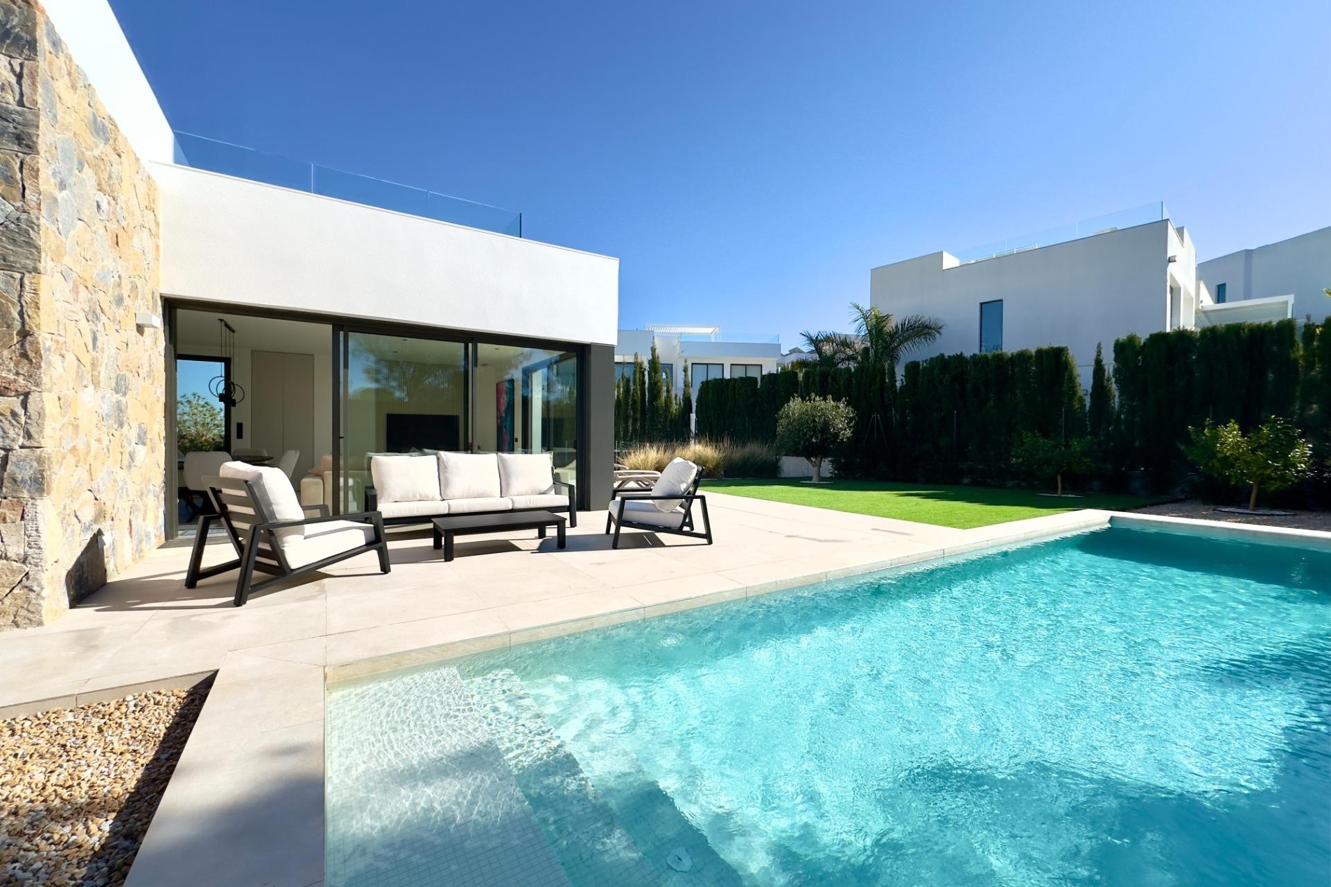 Revente - Villa -
Orihuela - Las Colinas Golf