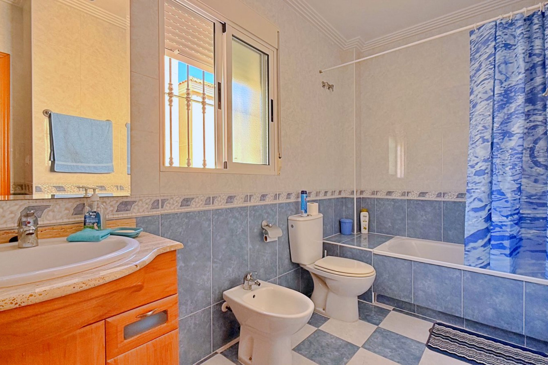 Revente - Villa -
Orihuela - Orihuela Costa