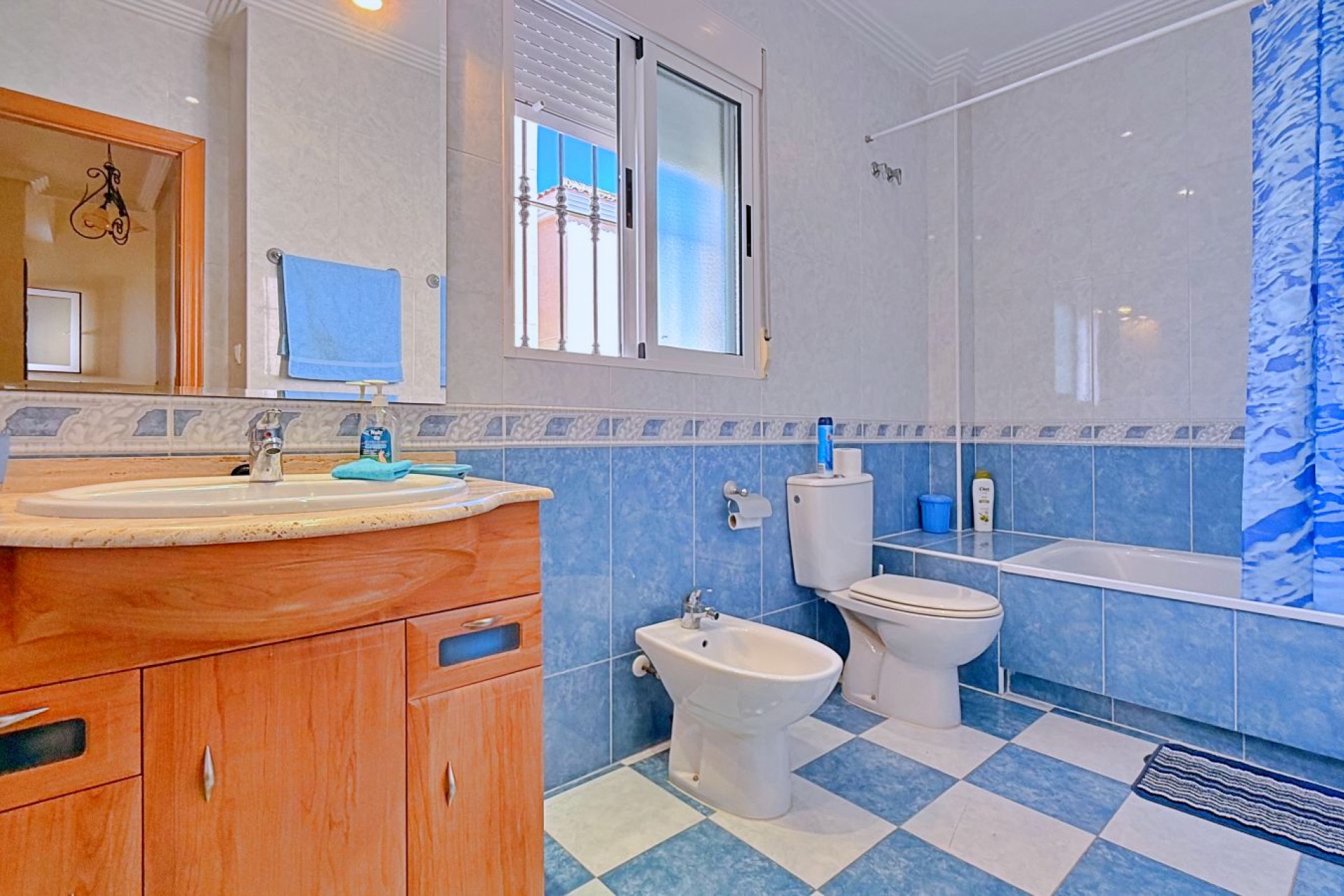 Revente - Villa -
Orihuela - Orihuela Costa