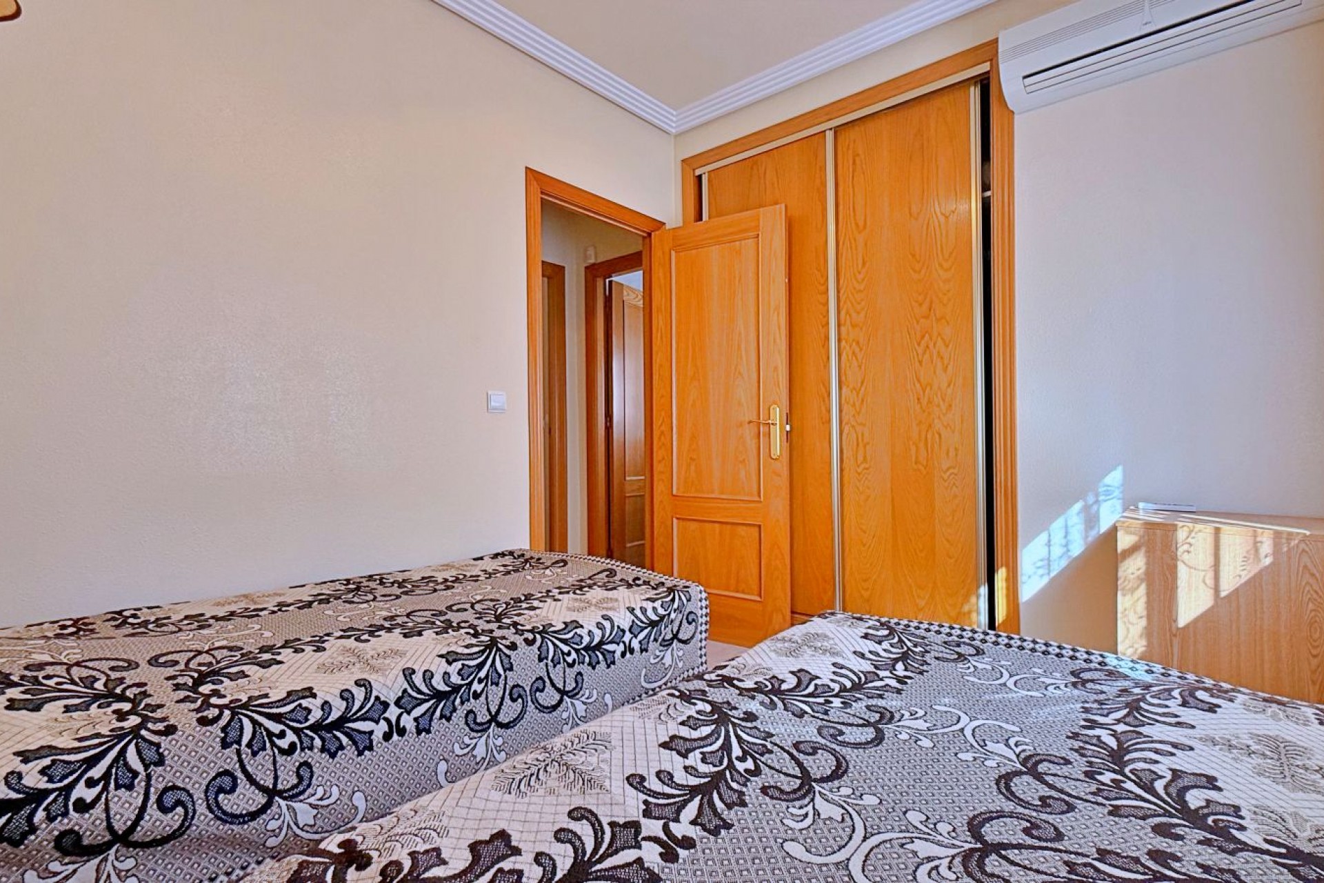 Revente - Villa -
Orihuela - Orihuela Costa