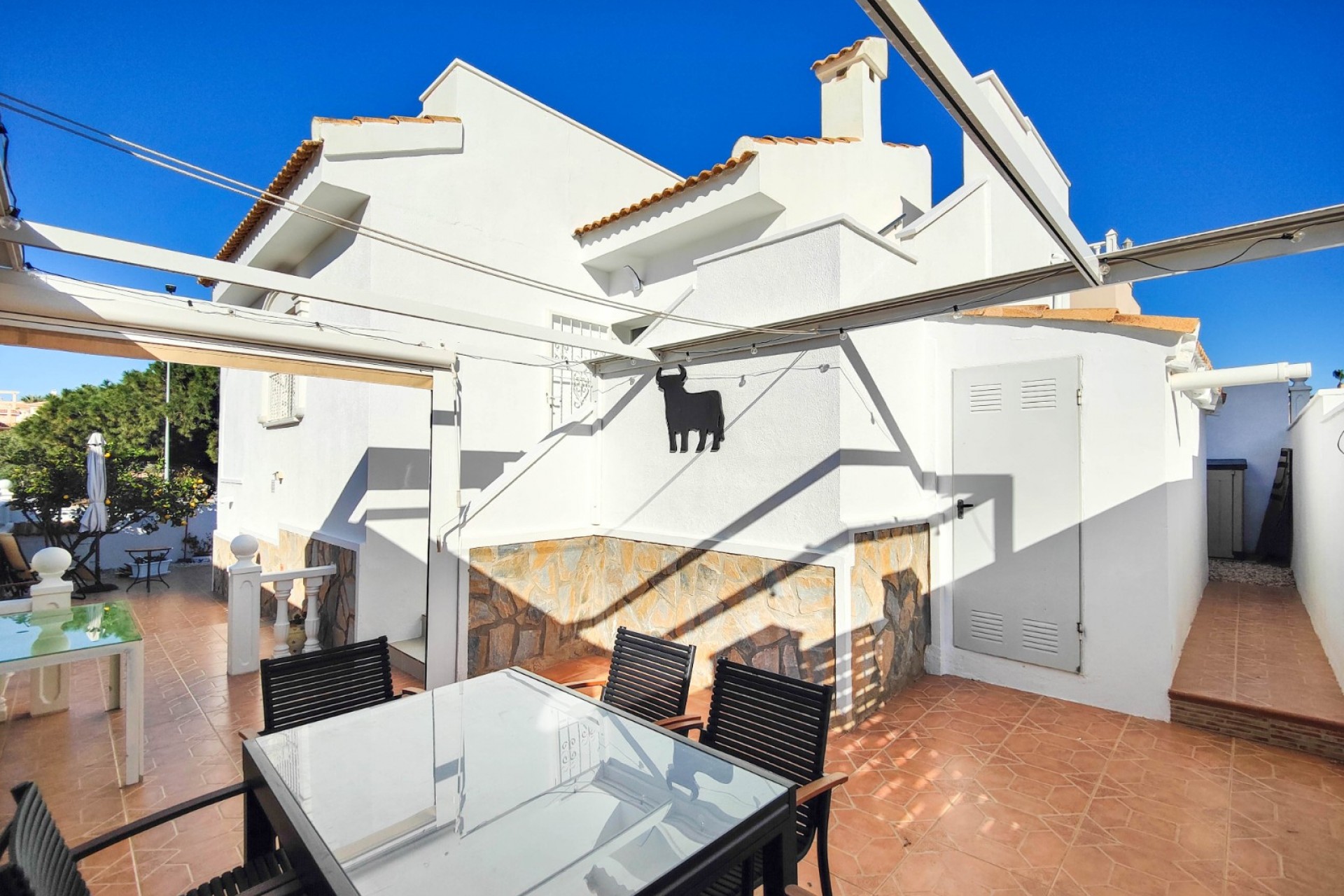 Revente - Villa -
Rojales