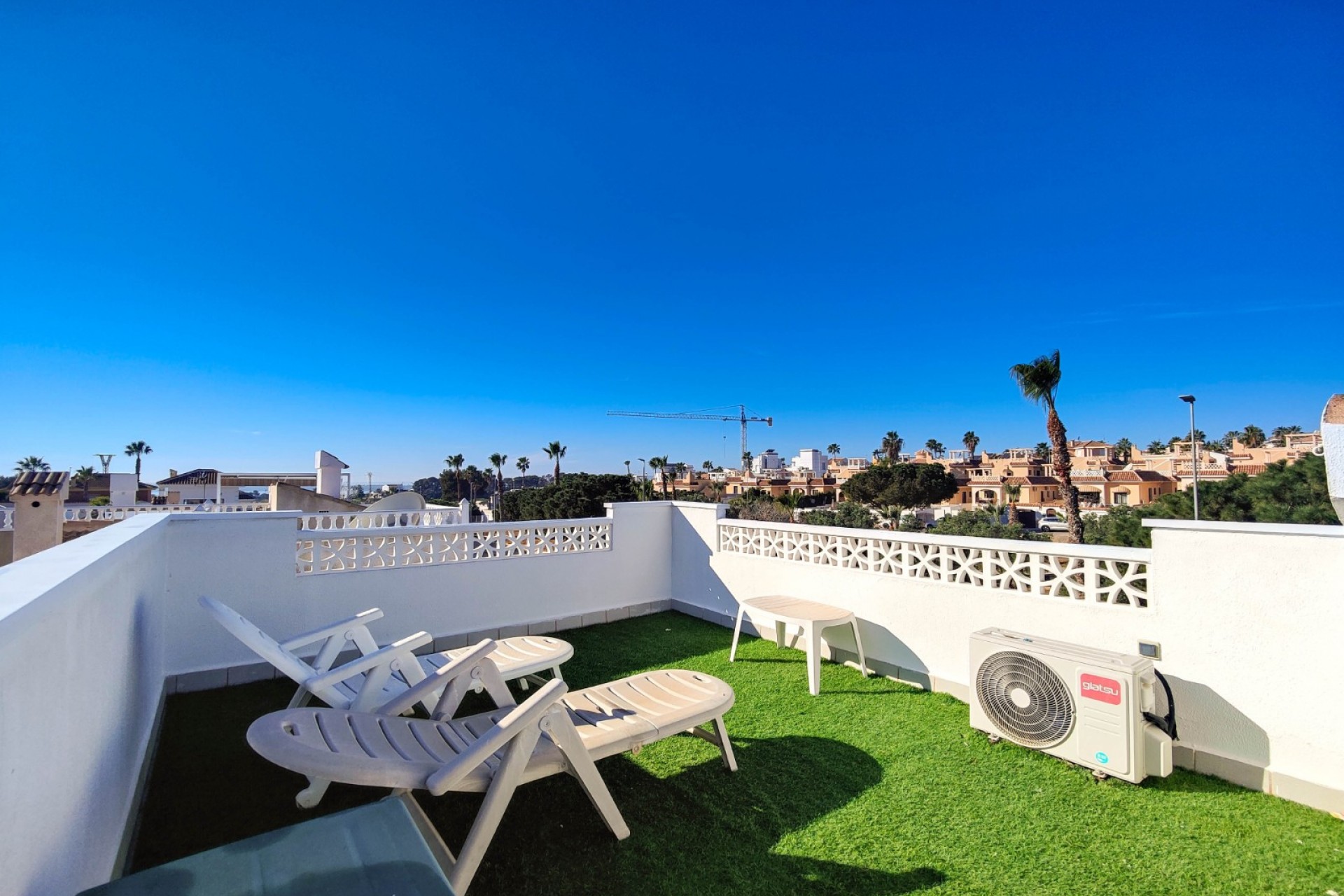 Revente - Villa -
Rojales