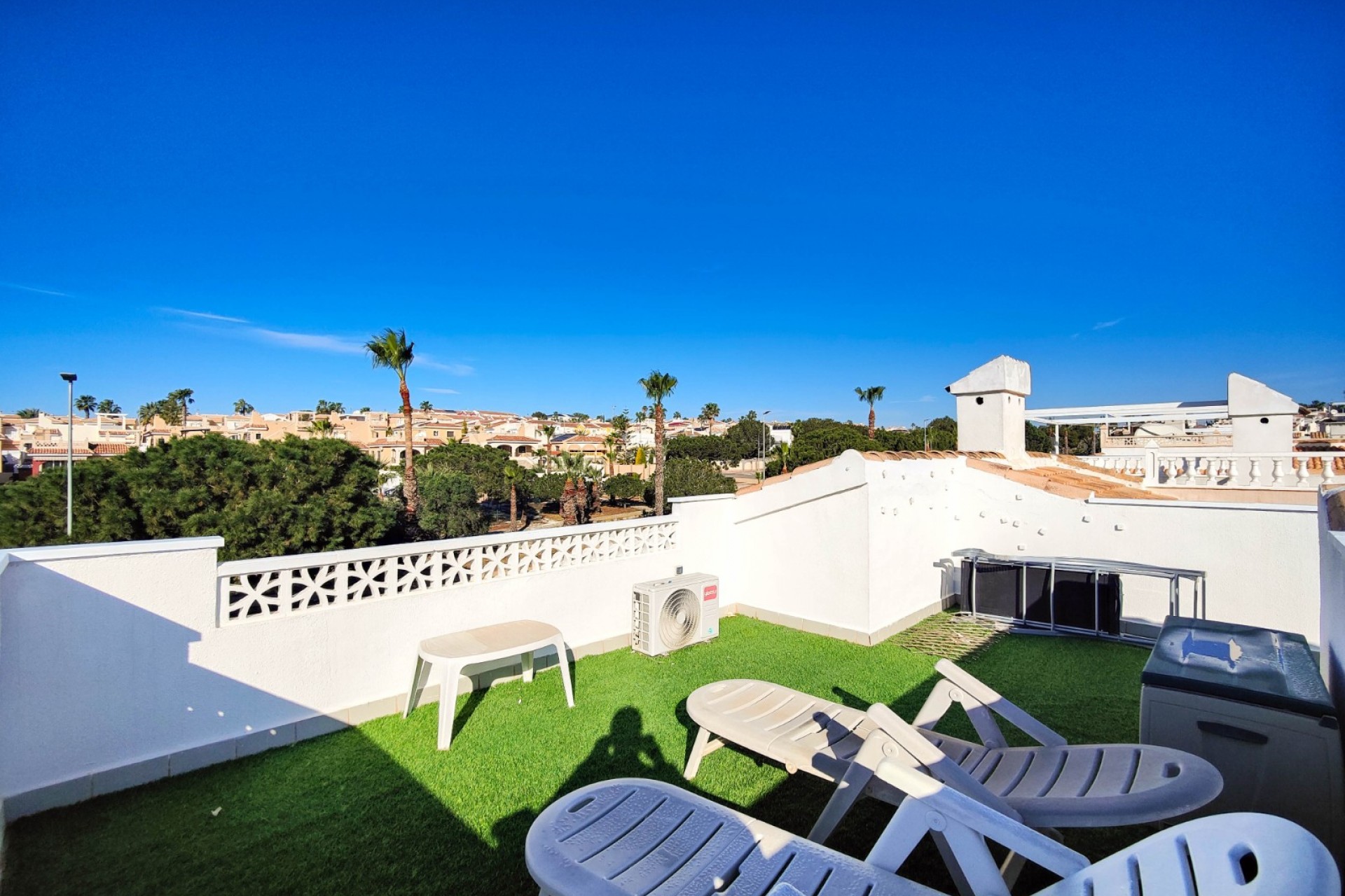 Revente - Villa -
Rojales