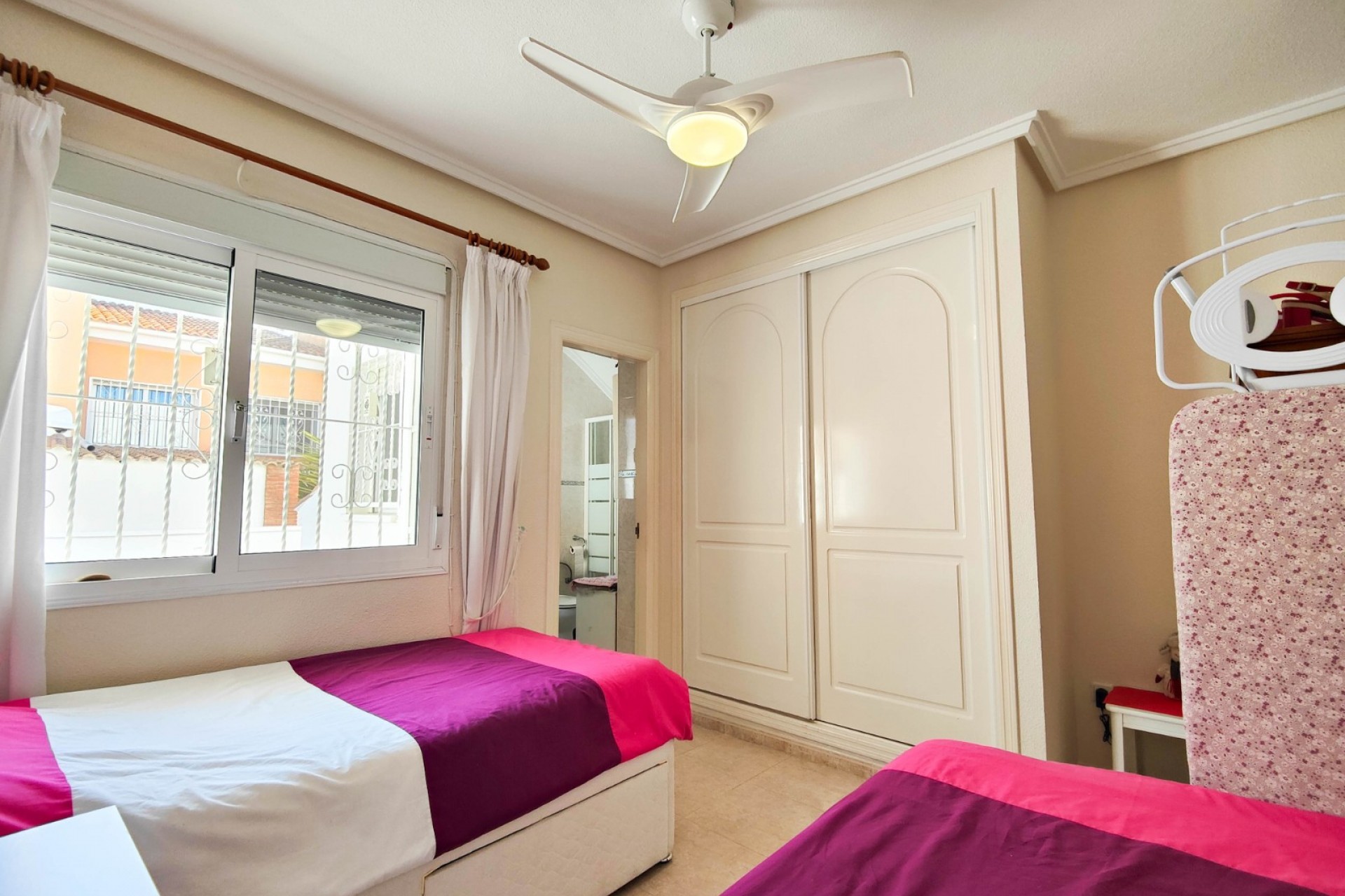 Revente - Villa -
Rojales