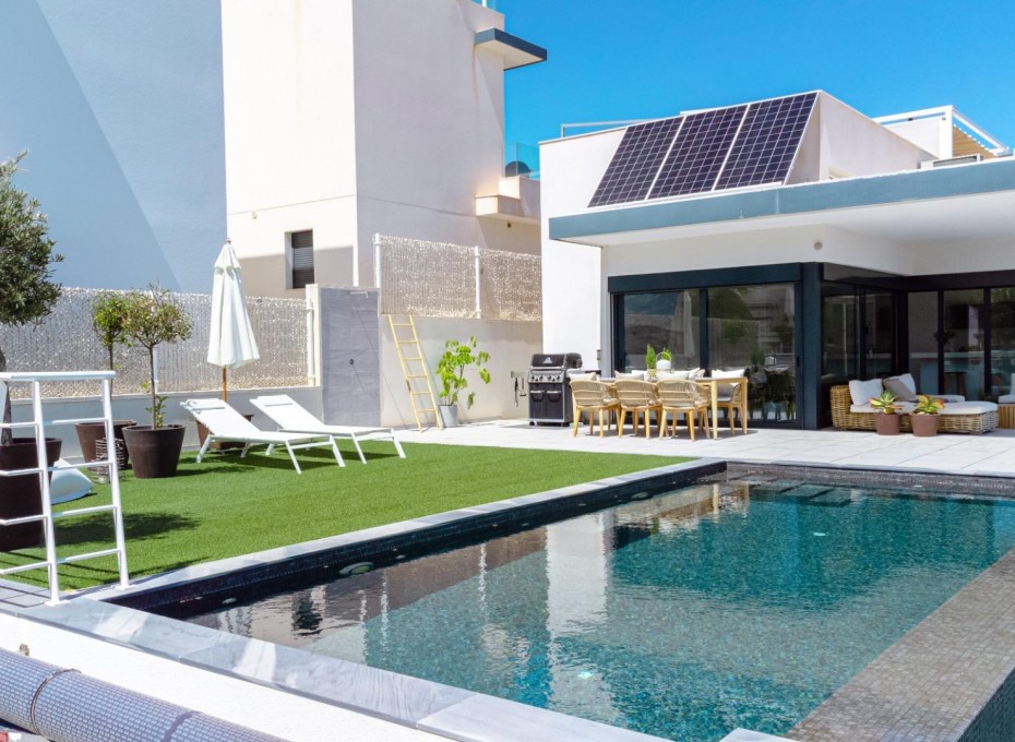 Revente - Villa -
San Miguel de Salinas - Costa blanca sur