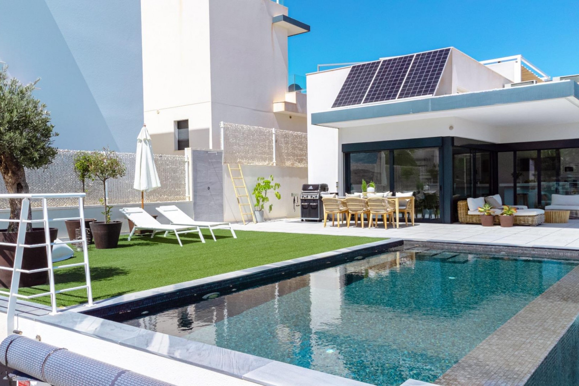 Revente - Villa -
San Miguel de Salinas - Costa blanca sur