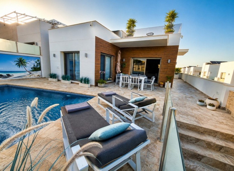 Revente - Villa -
San Miguel de Salinas