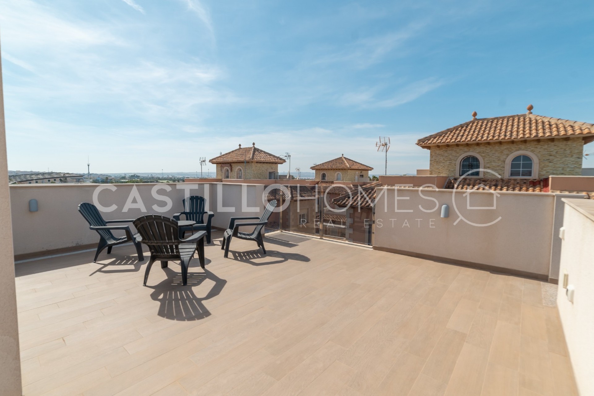 Revente - Villa -
Torrevieja - Aguas nuevas 1