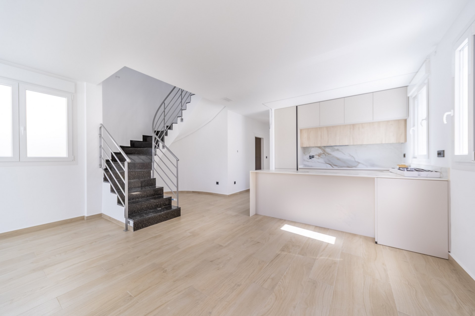 Revente - Villa -
Torrevieja - Aguas Nuevas