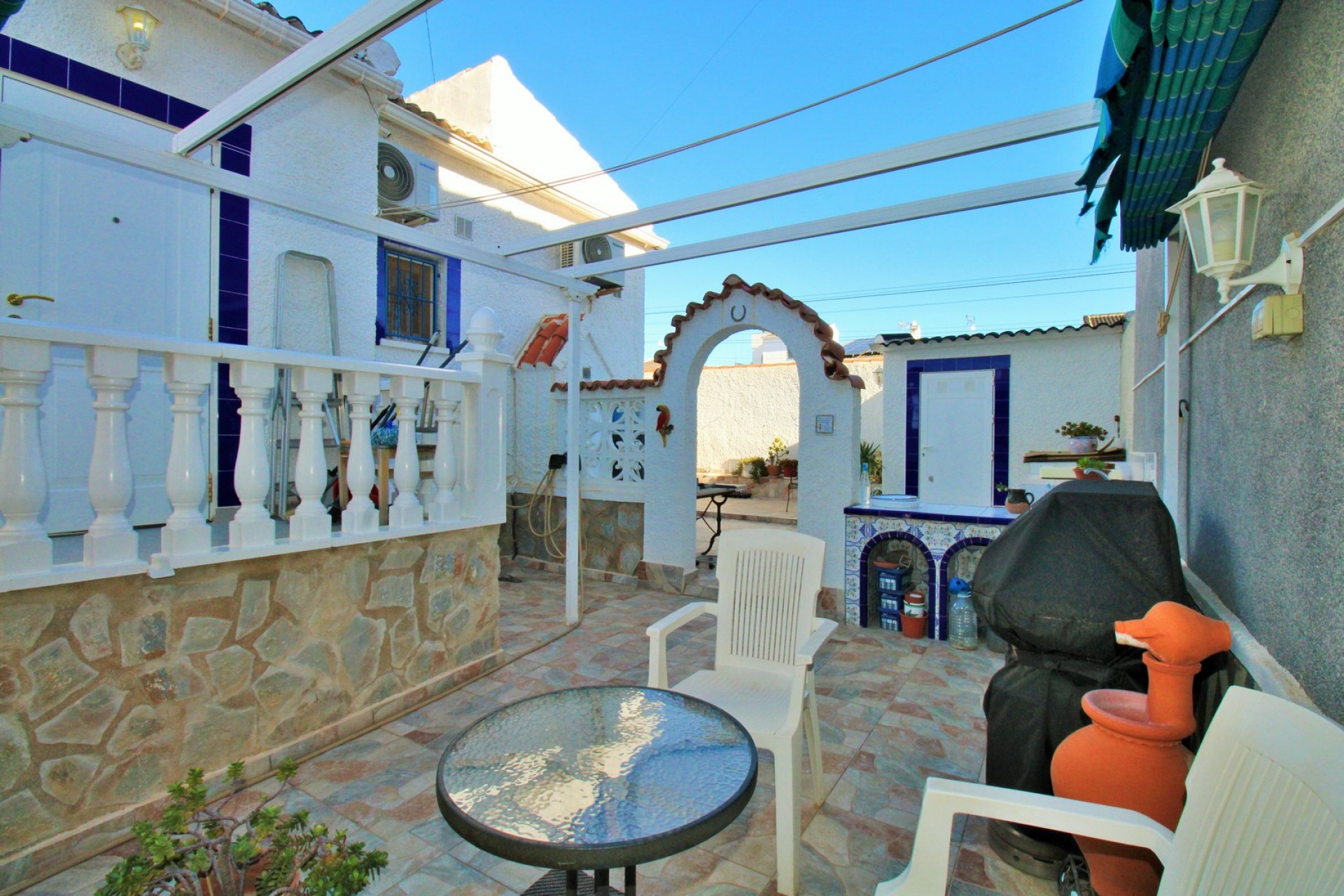 Revente - Villa -
Torrevieja - El Chaparral