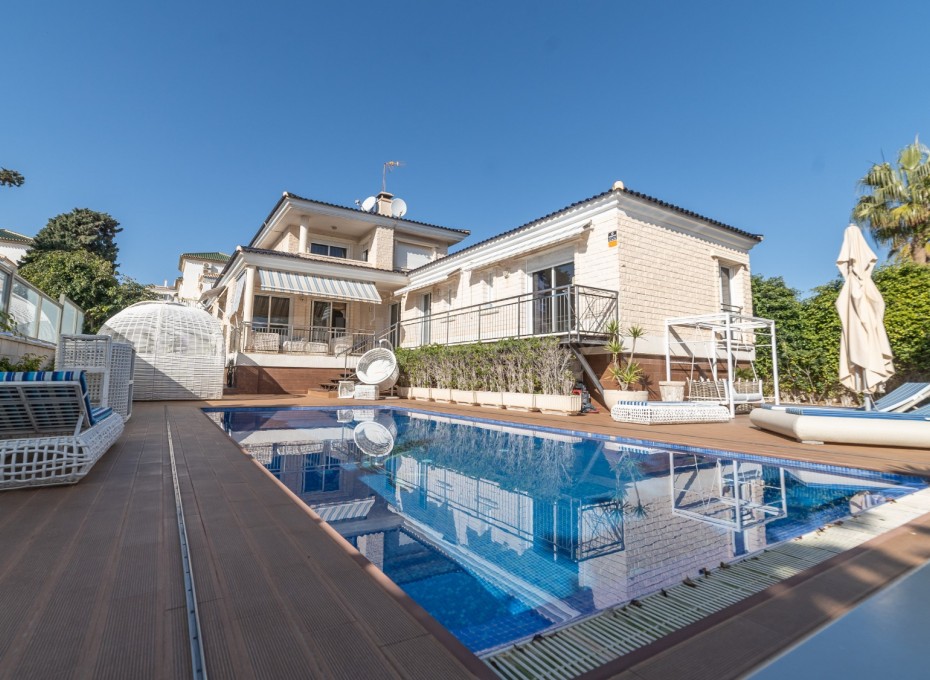 Revente - Villa -
Torrevieja - La Mata