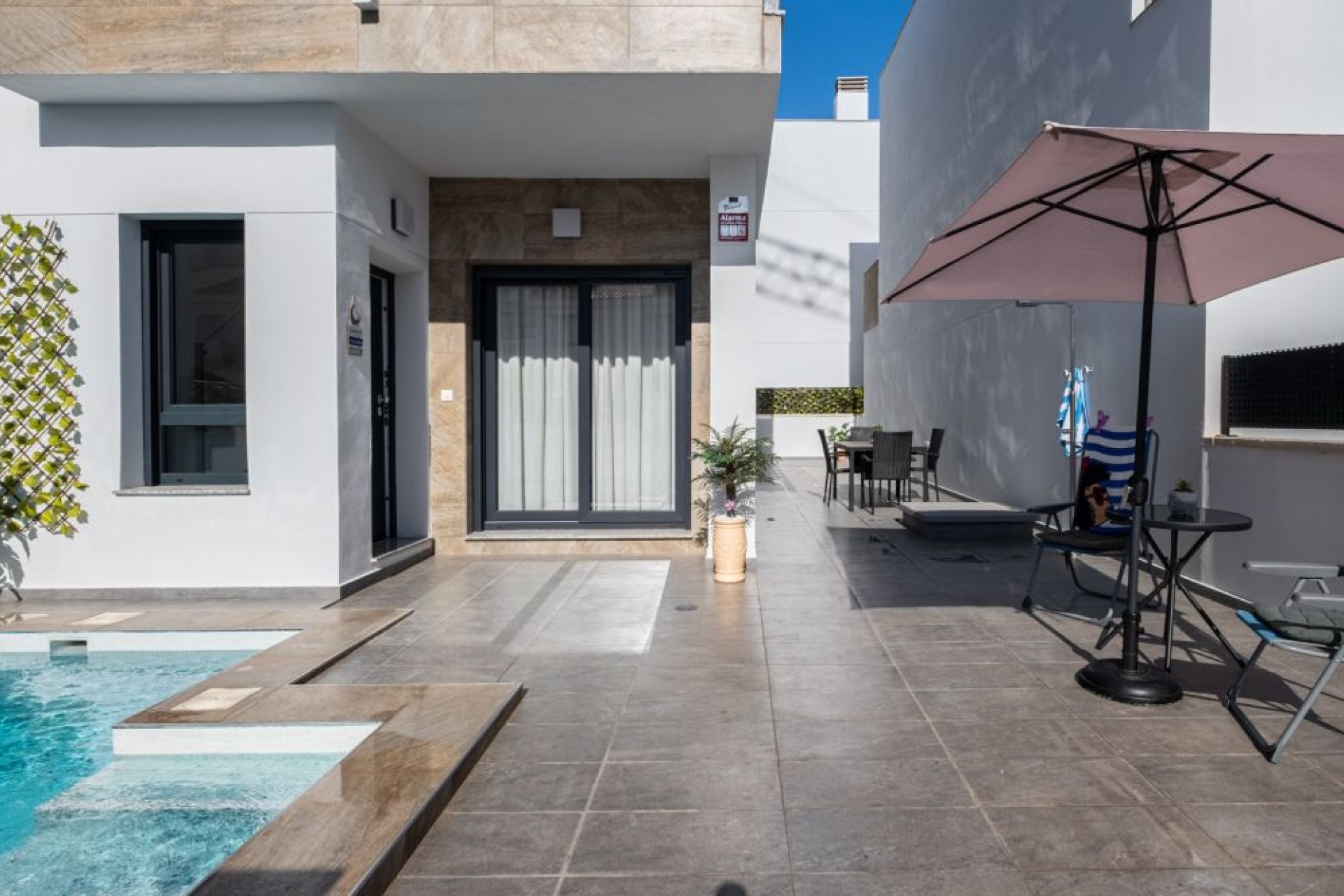 Revente - Villa -
Torrevieja - La Siesta