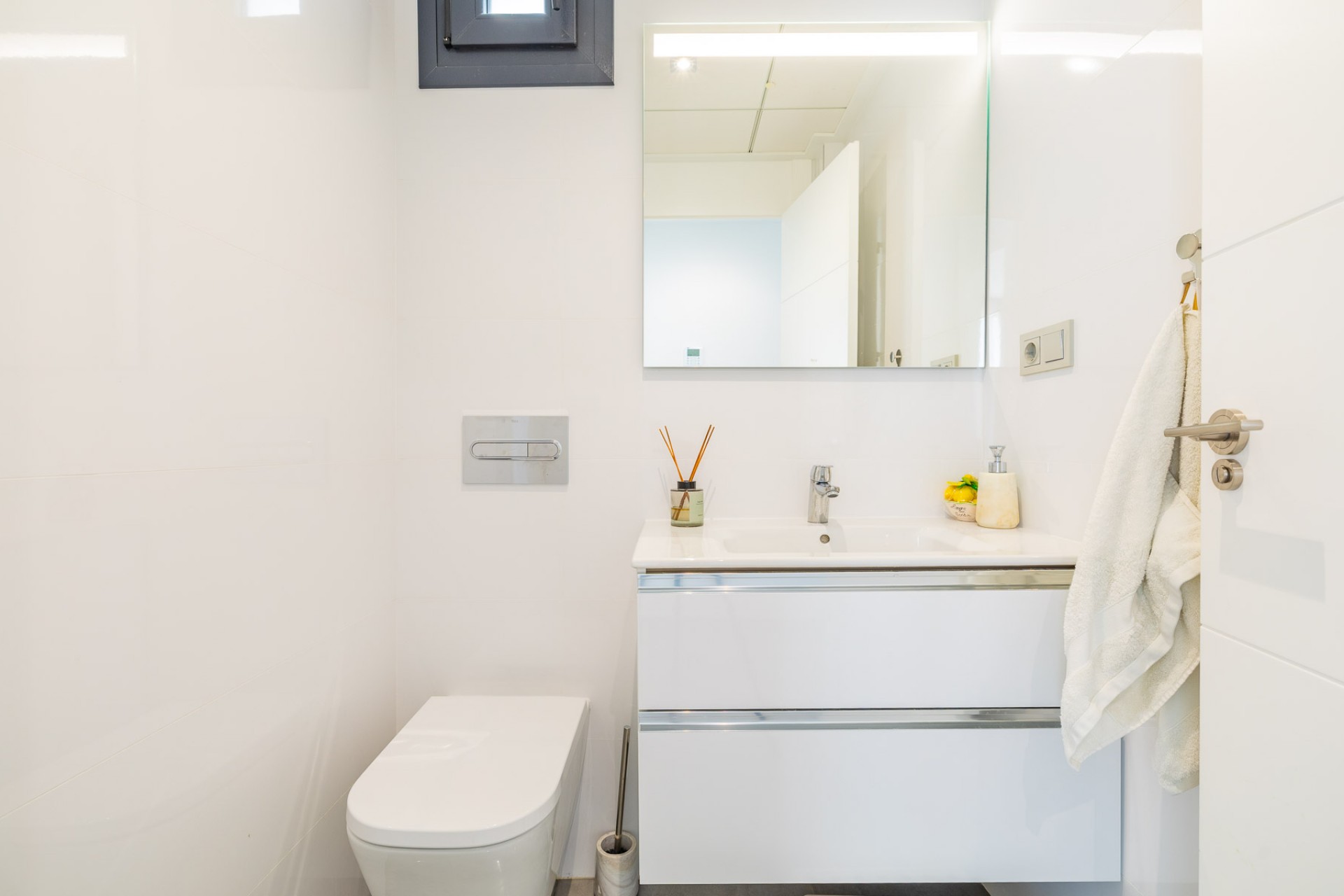 Revente - Villa -
Torrevieja - Los altos