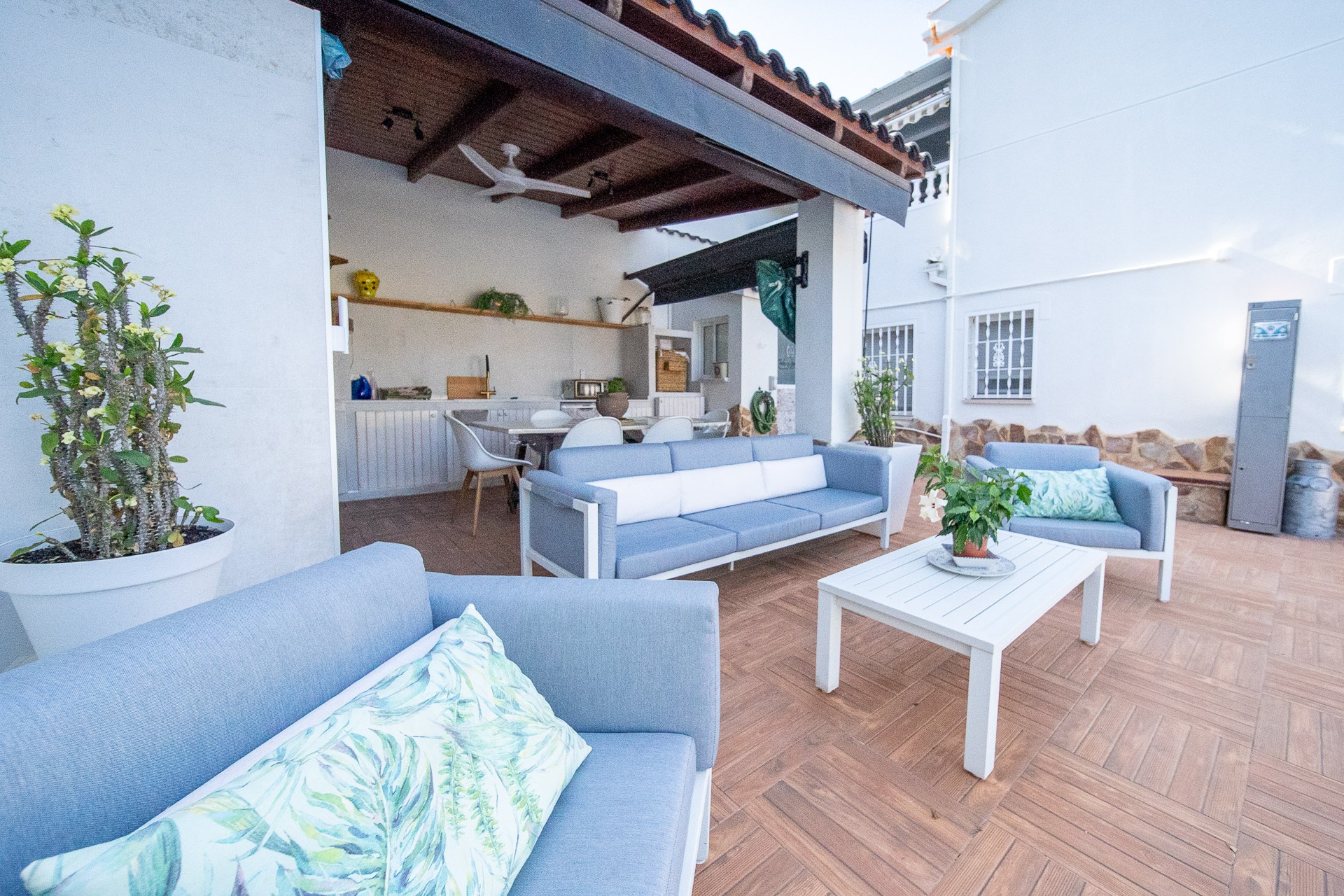 Revente - Villa -
Torrevieja - Los balcones