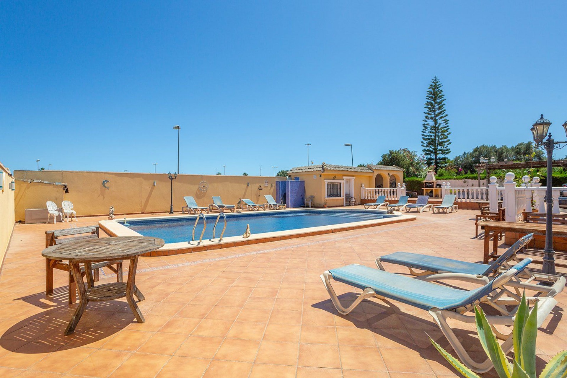 Revente - Villa -
Torrevieja - Los balcones
