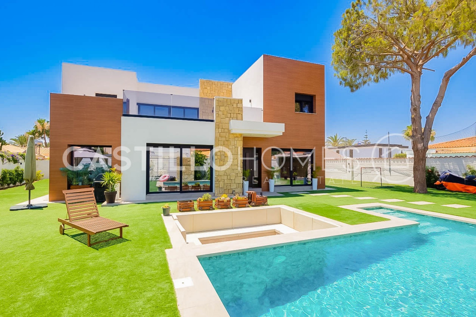 Revente - Villa -
Torrevieja - Torreta florida