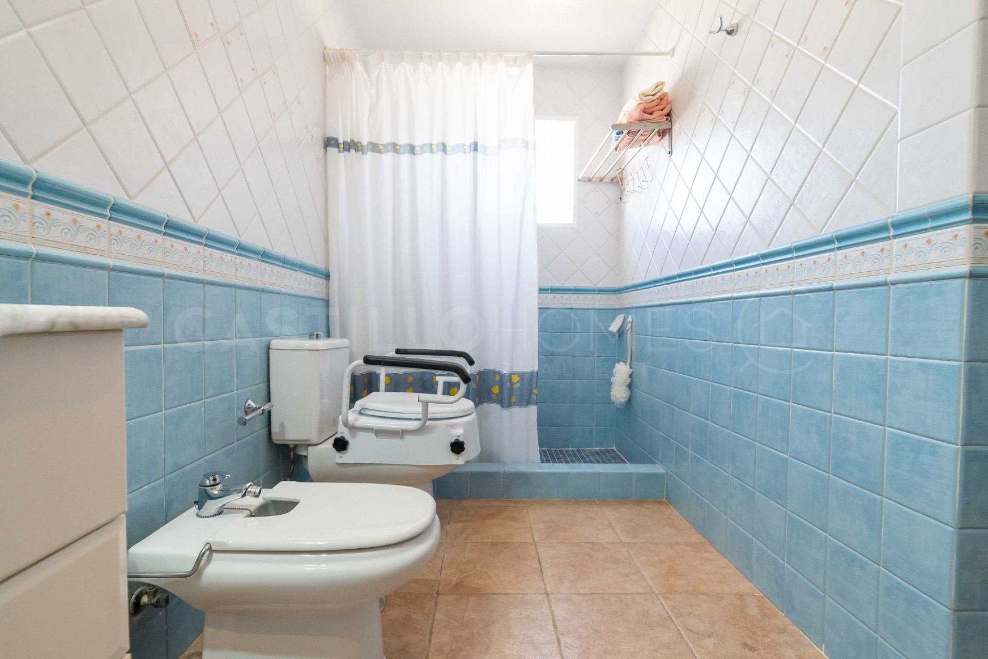 Revente - Villa -
Torrevieja - Torretas