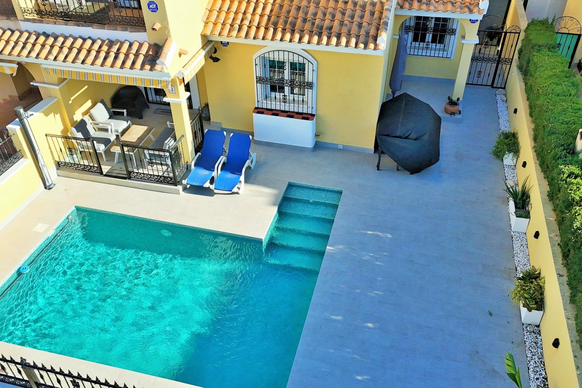 Revente - Villa -
Villamartin - Los Dolses