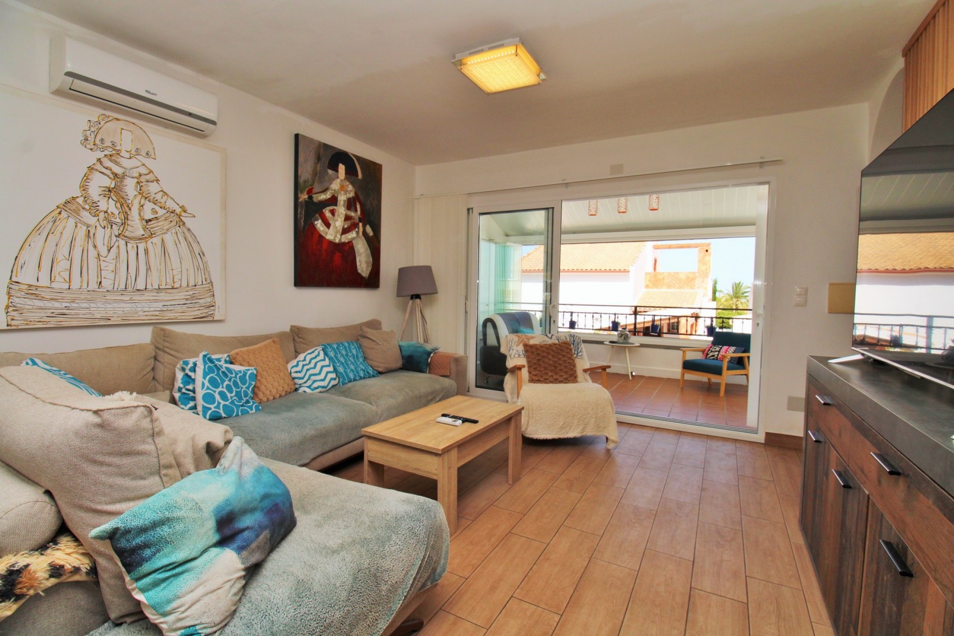 Revente - Villa -
Villamartin