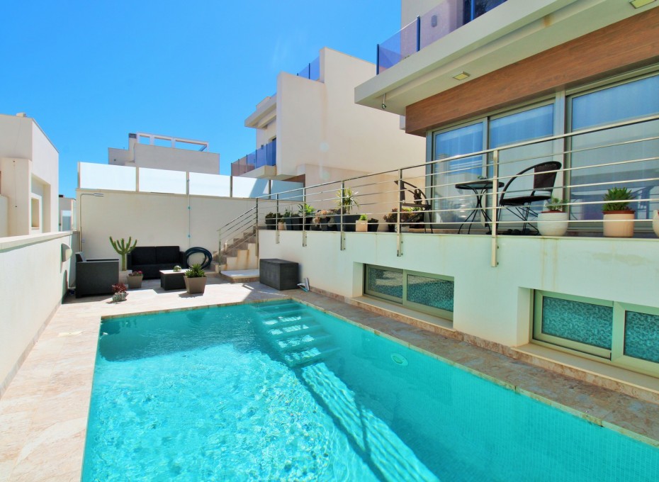 Revente - Villa -
Villamartin