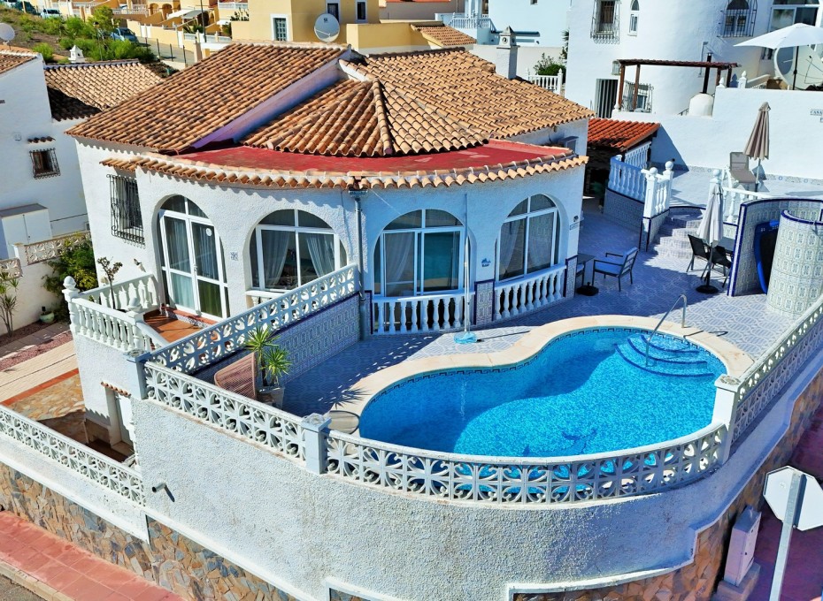 Revente - Villa -
Villamartin