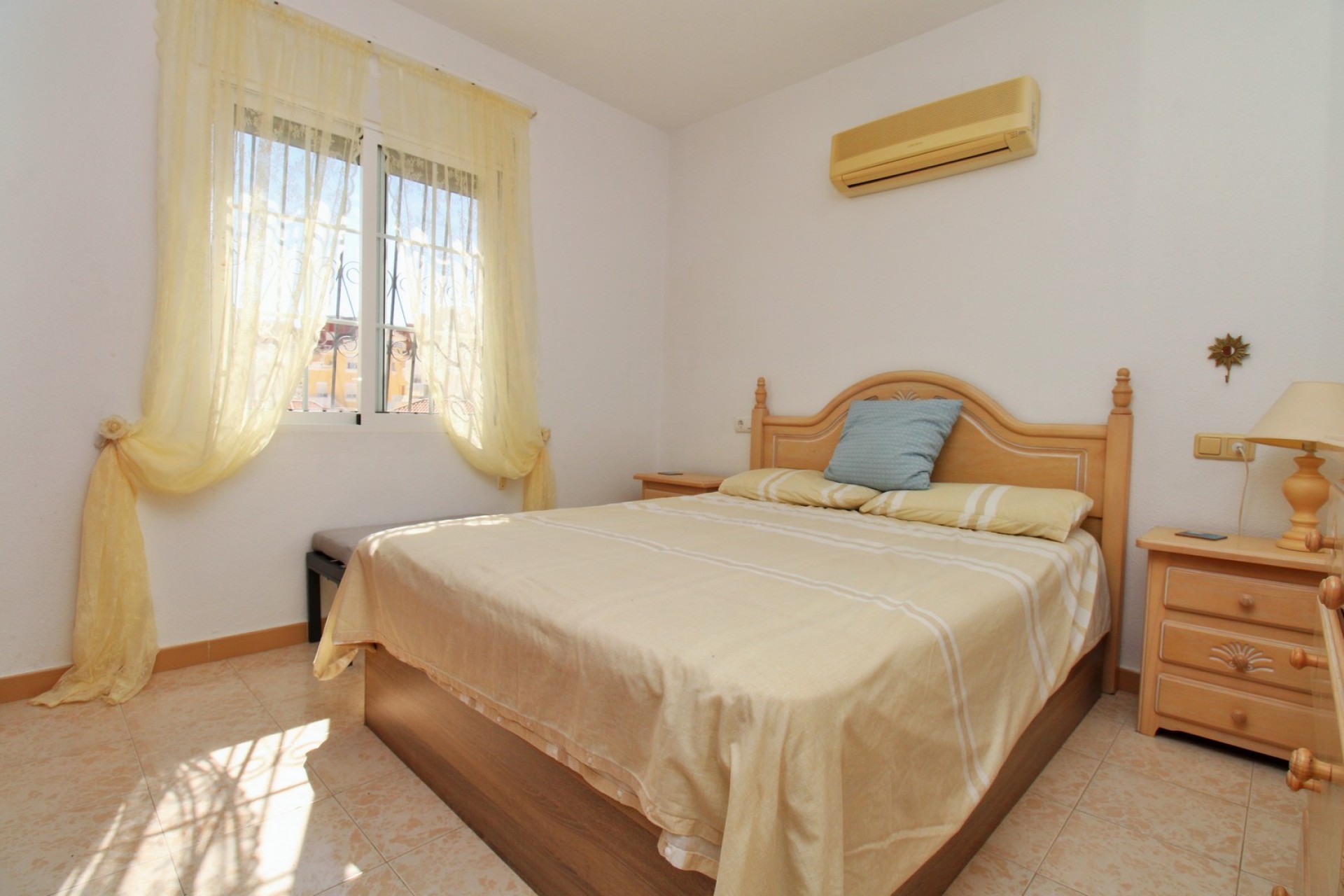 Revente - Villa -
Villamartin