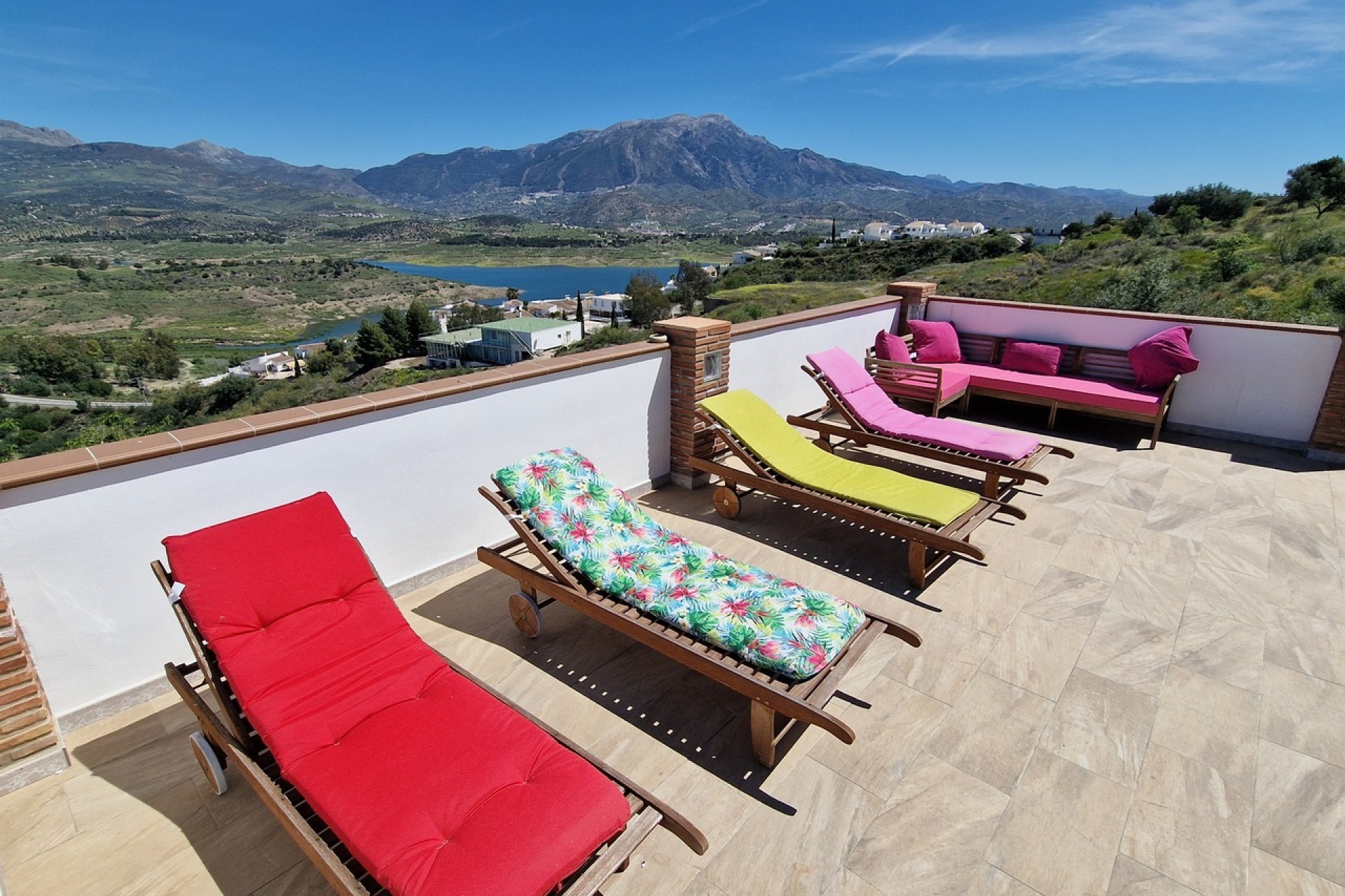 Revente - Villa -
Vinuela - Inland