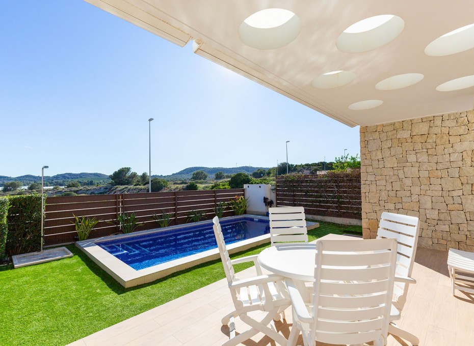Revente - Villa -
Vistabella Golf