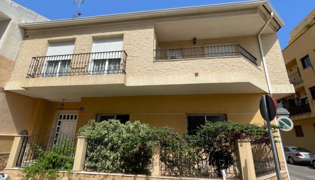 Townhouse / Duplex/Corner - Resale - Formentera del Segura - Formentera de Segura