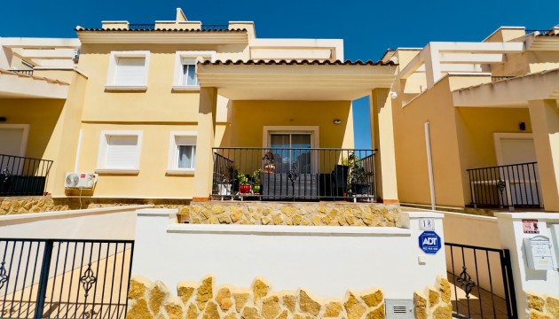 Townhouse - Resale - San Miguel de Salinas - Ciudad de las comunicaciones