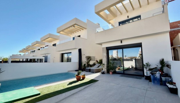 Villa - Herverkoop - Los Montesinos - La Herrada