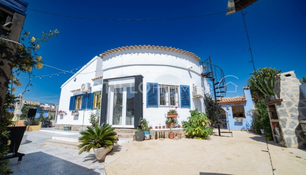 Villa - Herverkoop - Orihuela Costa - La Florida