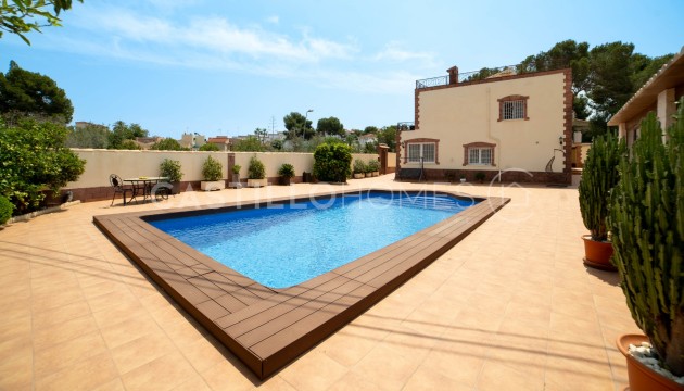 Villa - Herverkoop - Torrevieja - Los Balcones