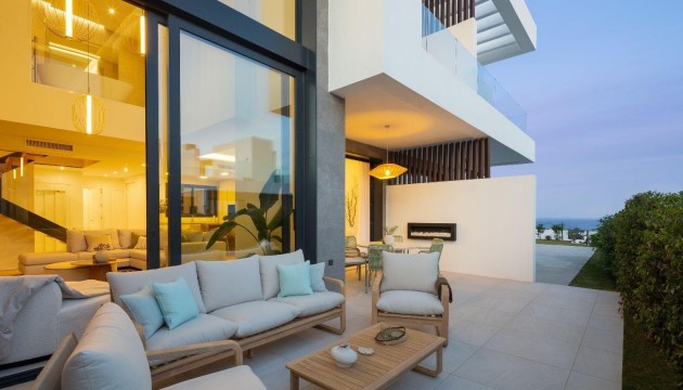 Villa - Nueva construcción  - Marbella - Marbella