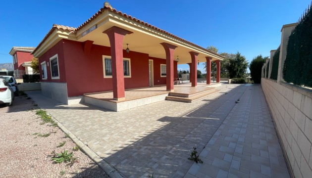 Villa - Resale - Albatera - Albatera