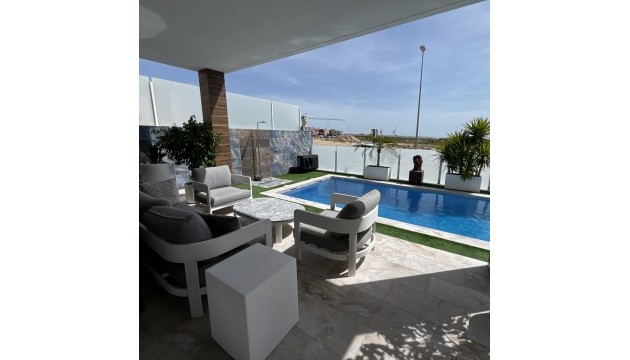 Villa - Resale - Orihuela - Entre Naranjos Vistabella Golf