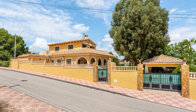 Villa - Reventa - Jacarilla - Jacarilla